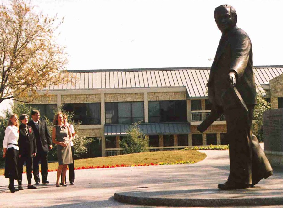 2007 Ben H. Carpenter Monument dedicated at Founders Park